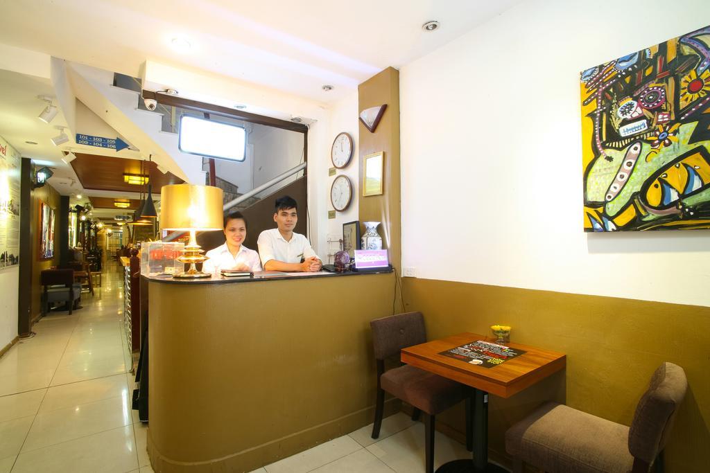 Hanoi Zesty Hotel Buitenkant foto