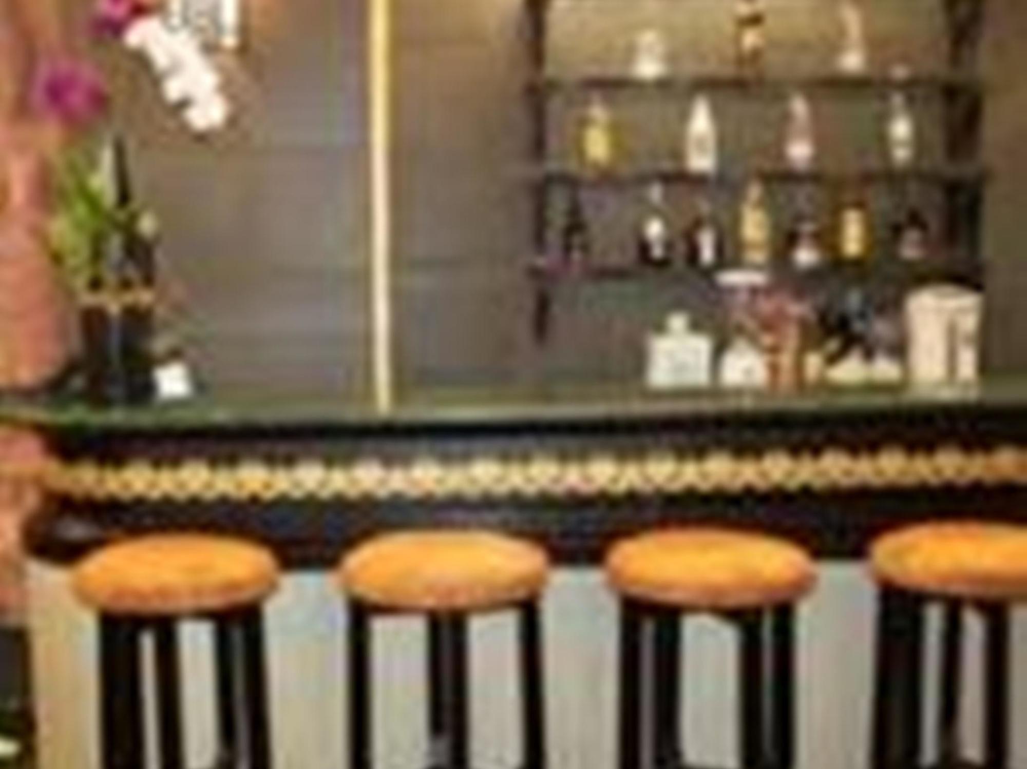 Hanoi Zesty Hotel Buitenkant foto