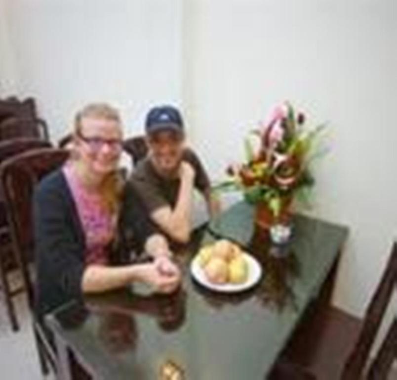 Hanoi Zesty Hotel Buitenkant foto