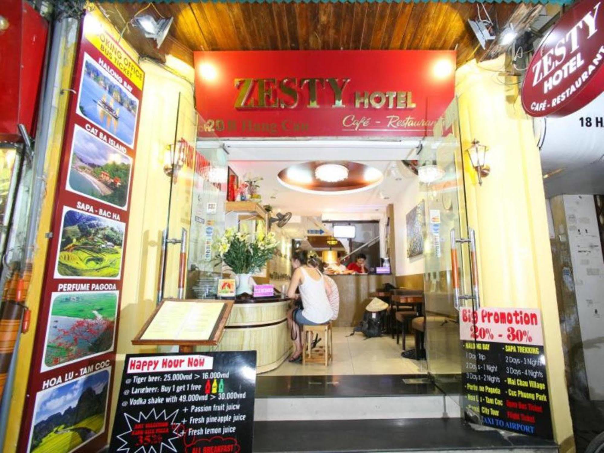 Hanoi Zesty Hotel Buitenkant foto