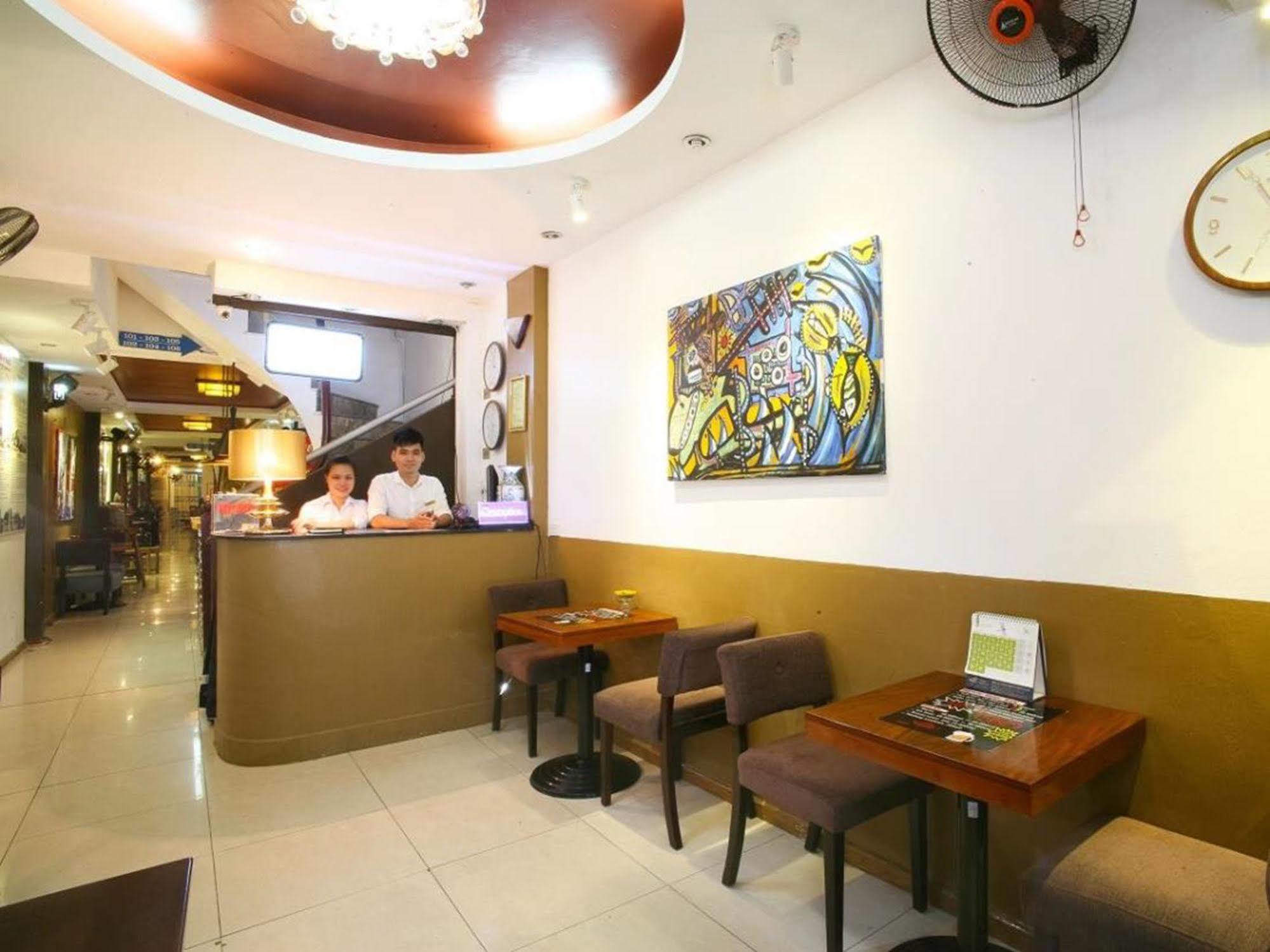Hanoi Zesty Hotel Buitenkant foto