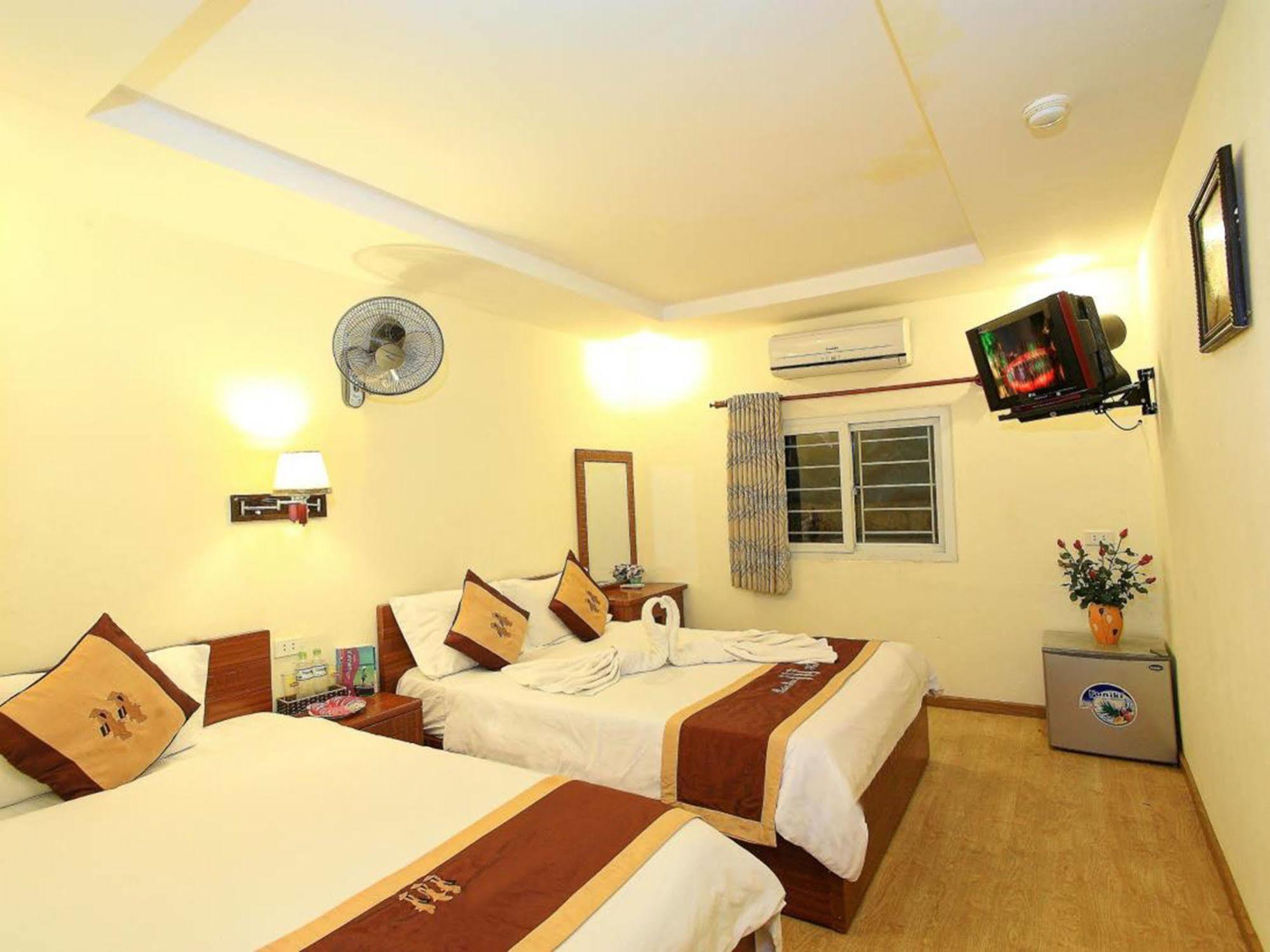 Hanoi Zesty Hotel Buitenkant foto